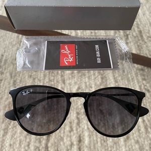 Ray-Ban Erika in Black Polarized